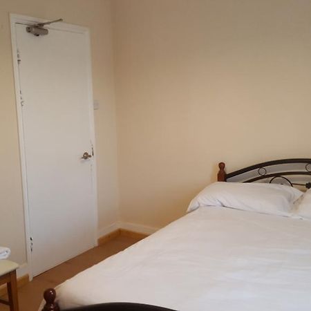 Cedars House Hotel Croydon Esterno foto