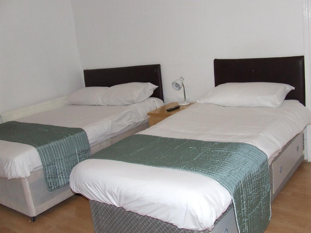 Cedars House Hotel Croydon Camera foto